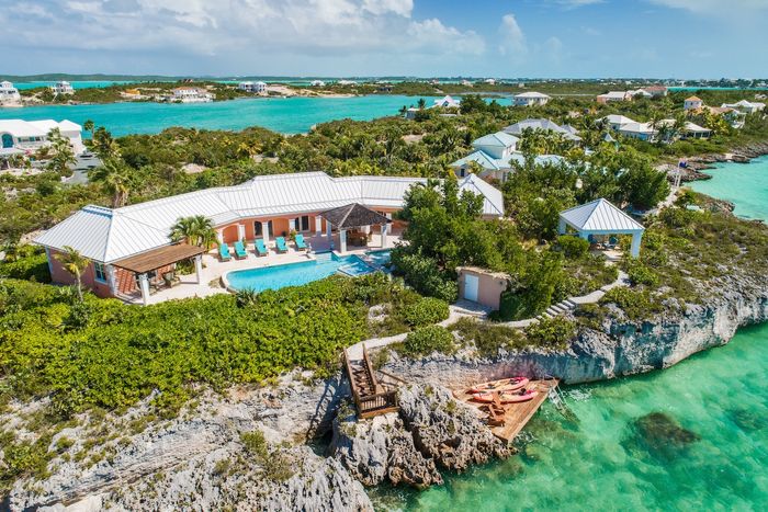 Villa Osprey in Chalk Sound